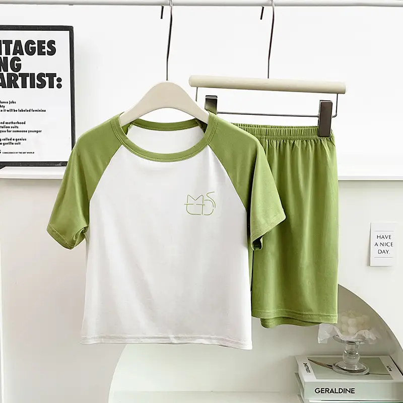Children's Green White Raglan Sleeve Shorts Set - Image 4