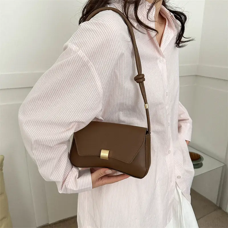 2026 Women's Retro Handbag Set with Gold Clasp - Image 9