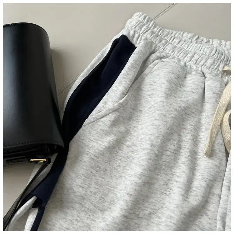 Women Grey C Printed Casual Shorts 2023 Summer — feature 4