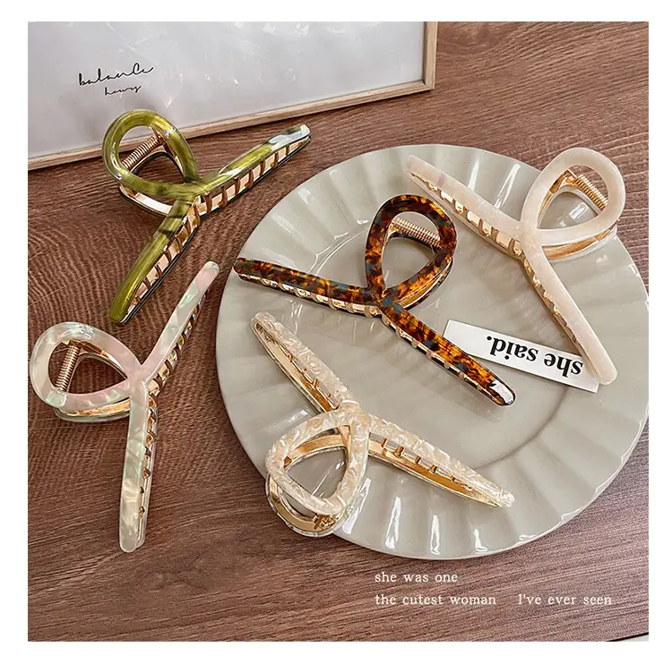 Retro French Acetate Shark Clip for Women — feature 10
