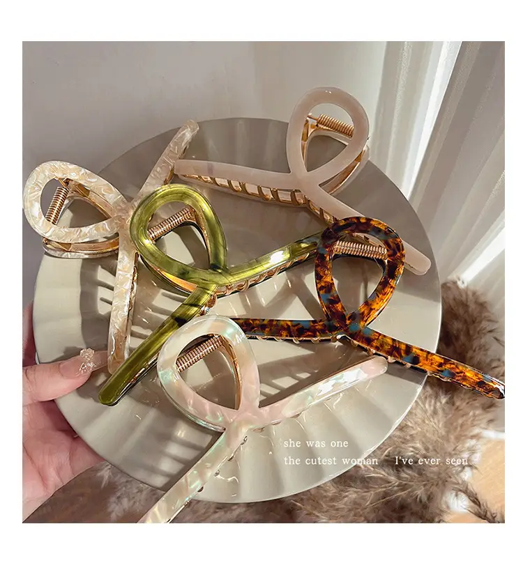 Retro French Acetate Shark Clip for Women — feature 9