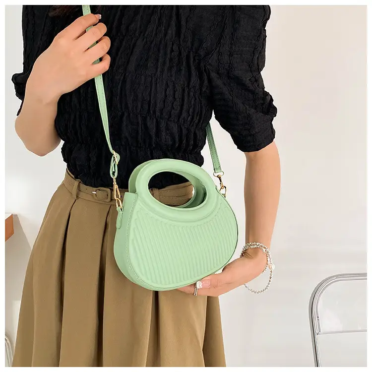 2023 Green Pleated Crossbody Bag for Women — feature 12