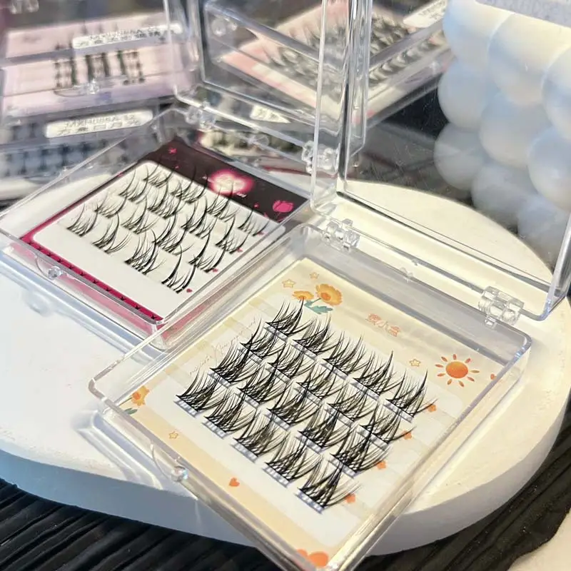 Honey Small Box Travel Series False Eyelashes White Moonlight — feature 18