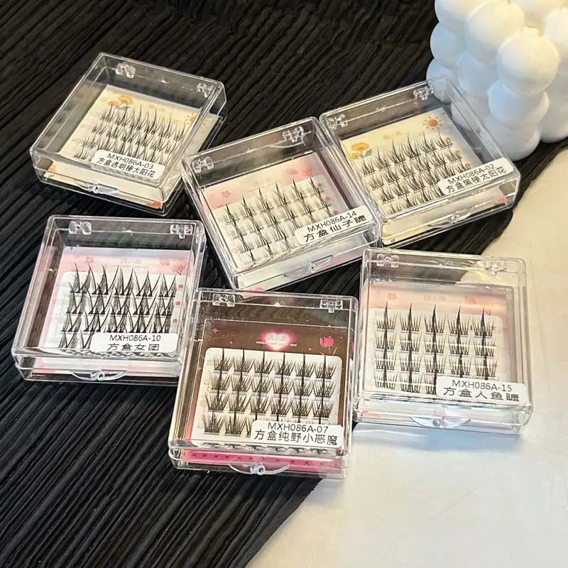 Honey Small Box Travel Series False Eyelashes White Moonlight — feature 6