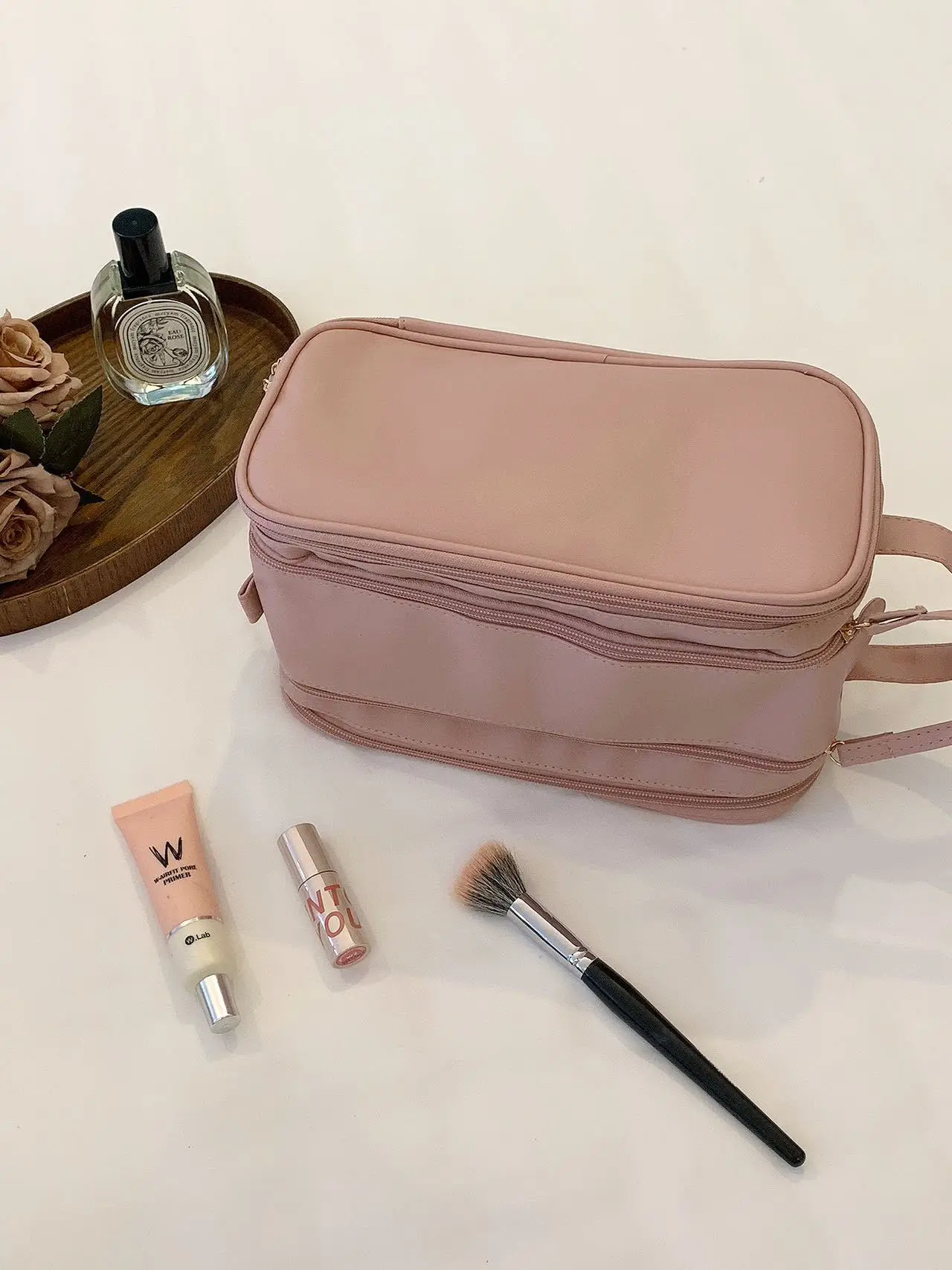 White Makeup Brush & Storage Bag for Women — feature 3