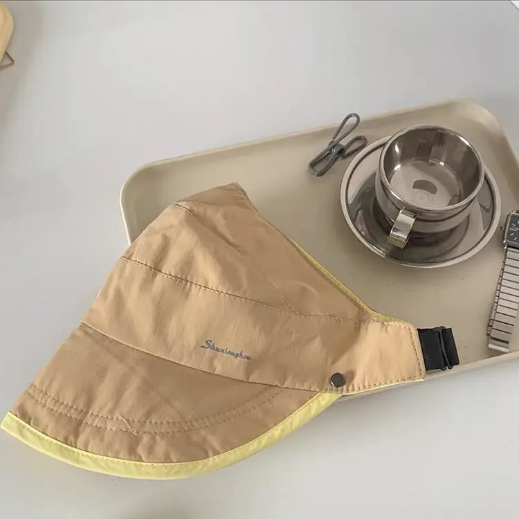Double-sided Waterproof Open Top Cap with Horse Tail Mask — feature 16