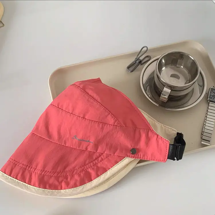 Double-sided Waterproof Open Top Cap with Horse Tail Mask — feature 17