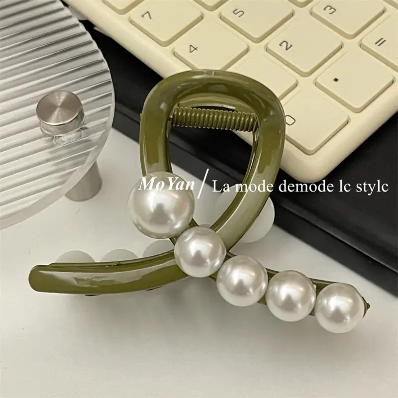 Women's Pearl Hairpin with Medium Clip & New Shark Clip — feature 6