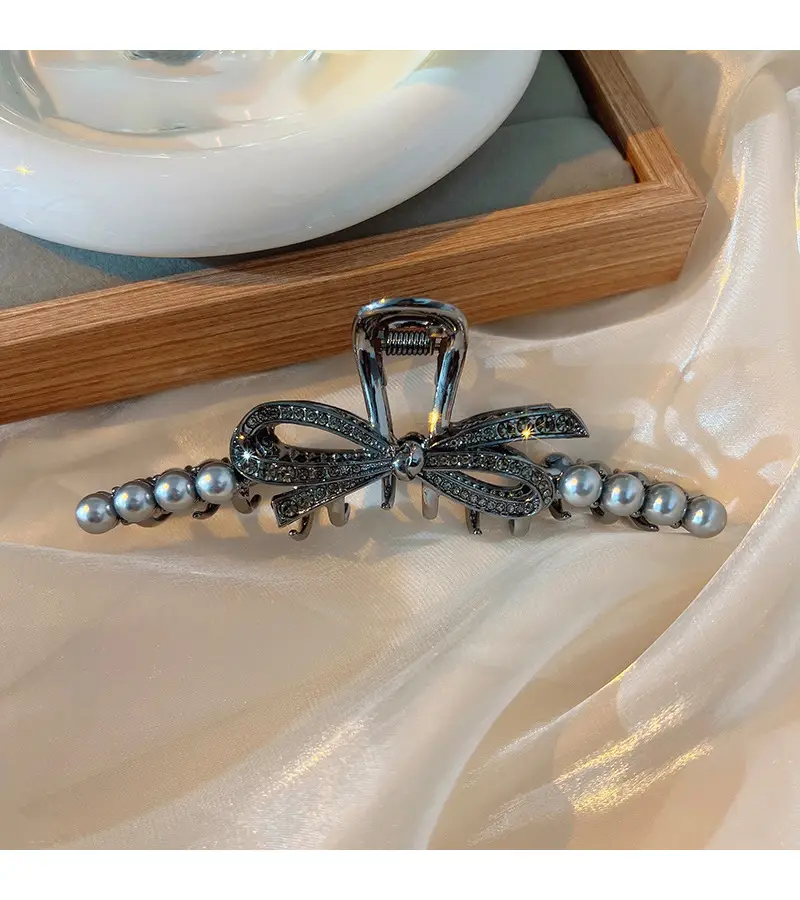 2023 New Style Hairpin with Sparkle Bow Design — feature 1