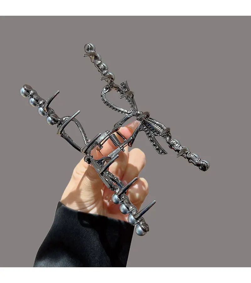 2023 New Style Hairpin with Sparkle Bow Design — feature 9