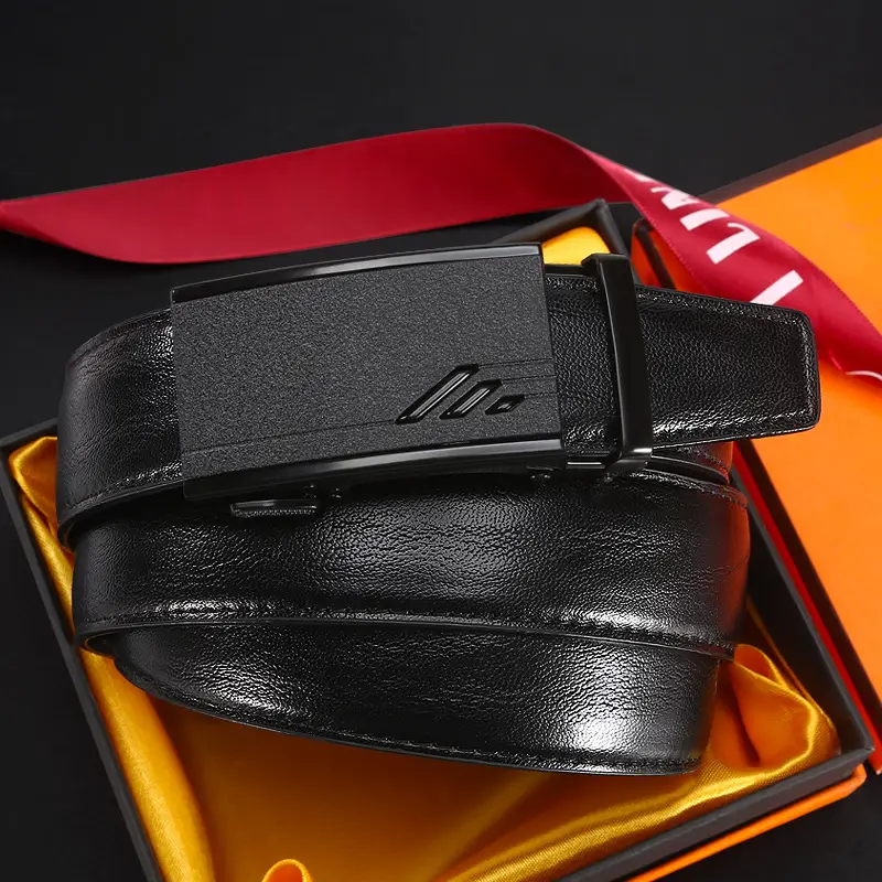 Men's Black Leather Belt with Iron Buckle - Image 8
