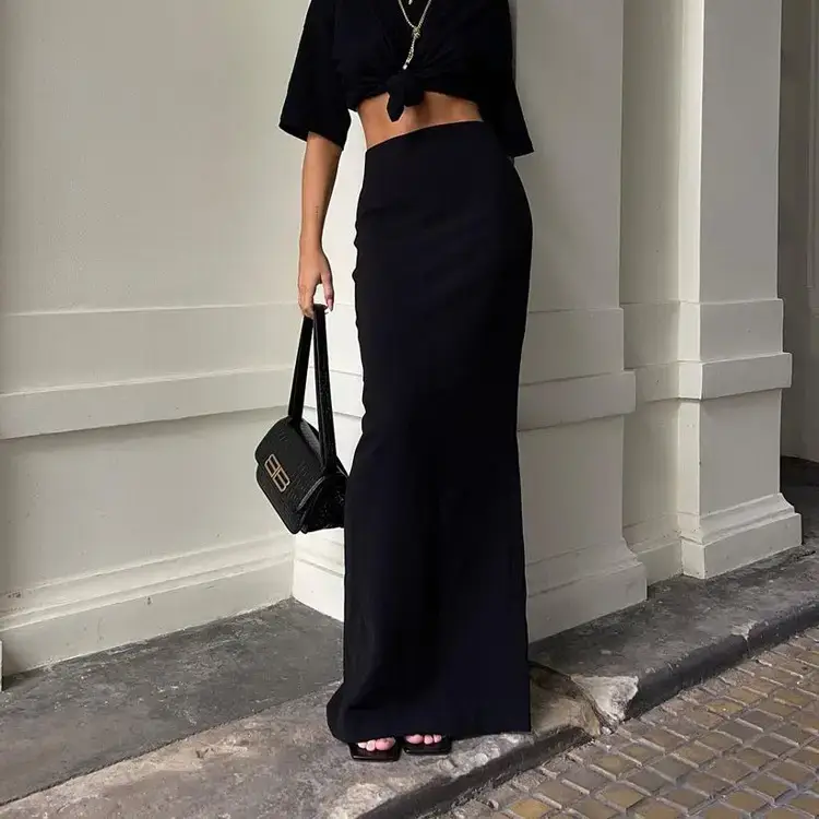 Black Slim Fit Hip Skirt for Women 2024 - Image 3