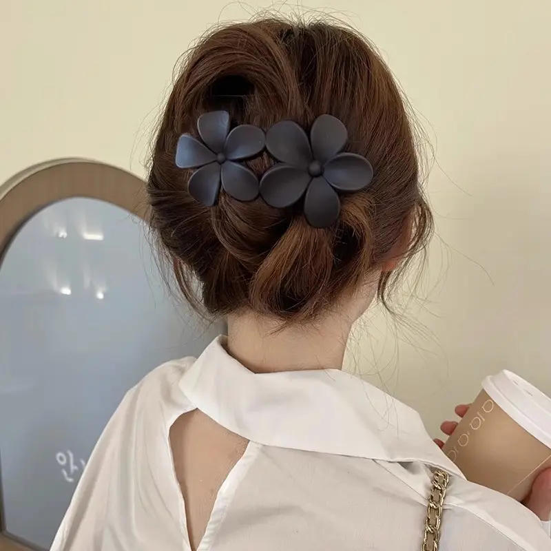 Frosted Flower Clip for Girls Hairpin — feature 3