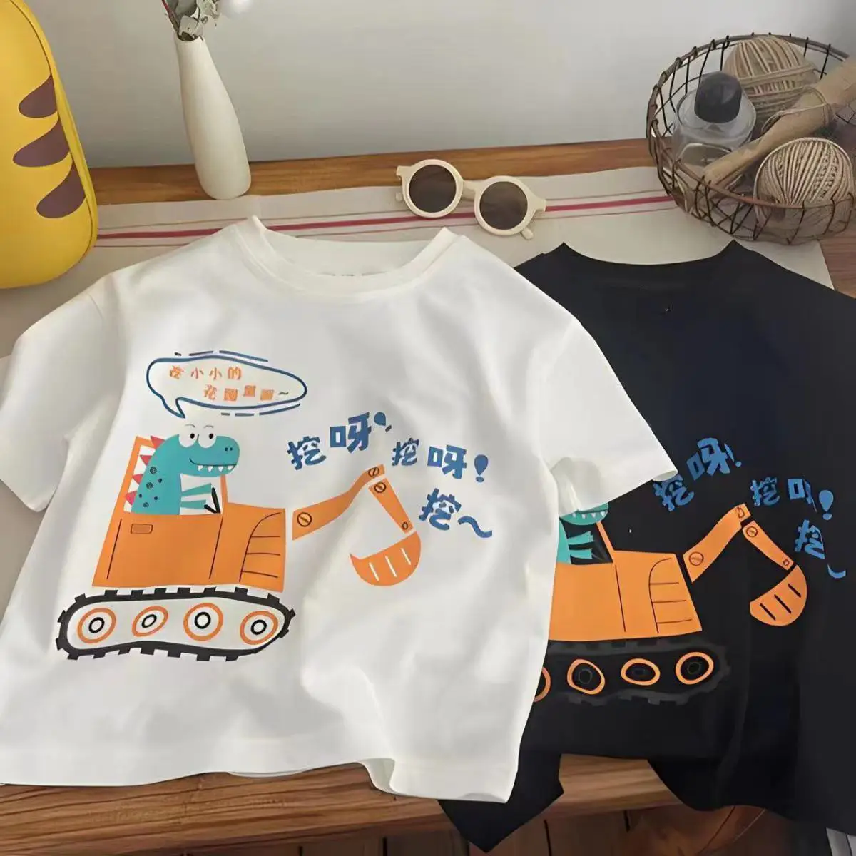 Dinosaur Excavator Pure Cotton Boys T-Shirt Black — feature 7