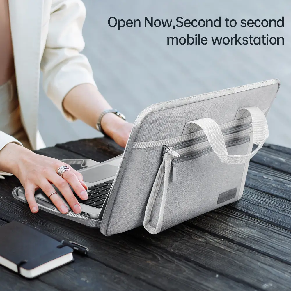 Apple MacBook 16" Protective Case Bag - Image 5