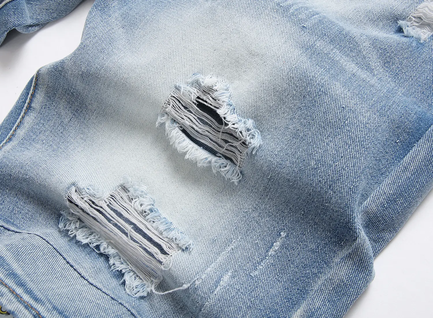 Men's 2023 Denim Shorts Set with Colorful Cuff — feature 9