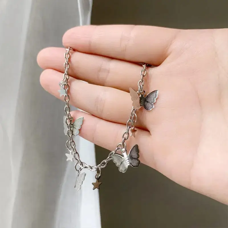 Women's Adjustable Antique Tassel Bell Bracelet — feature 6