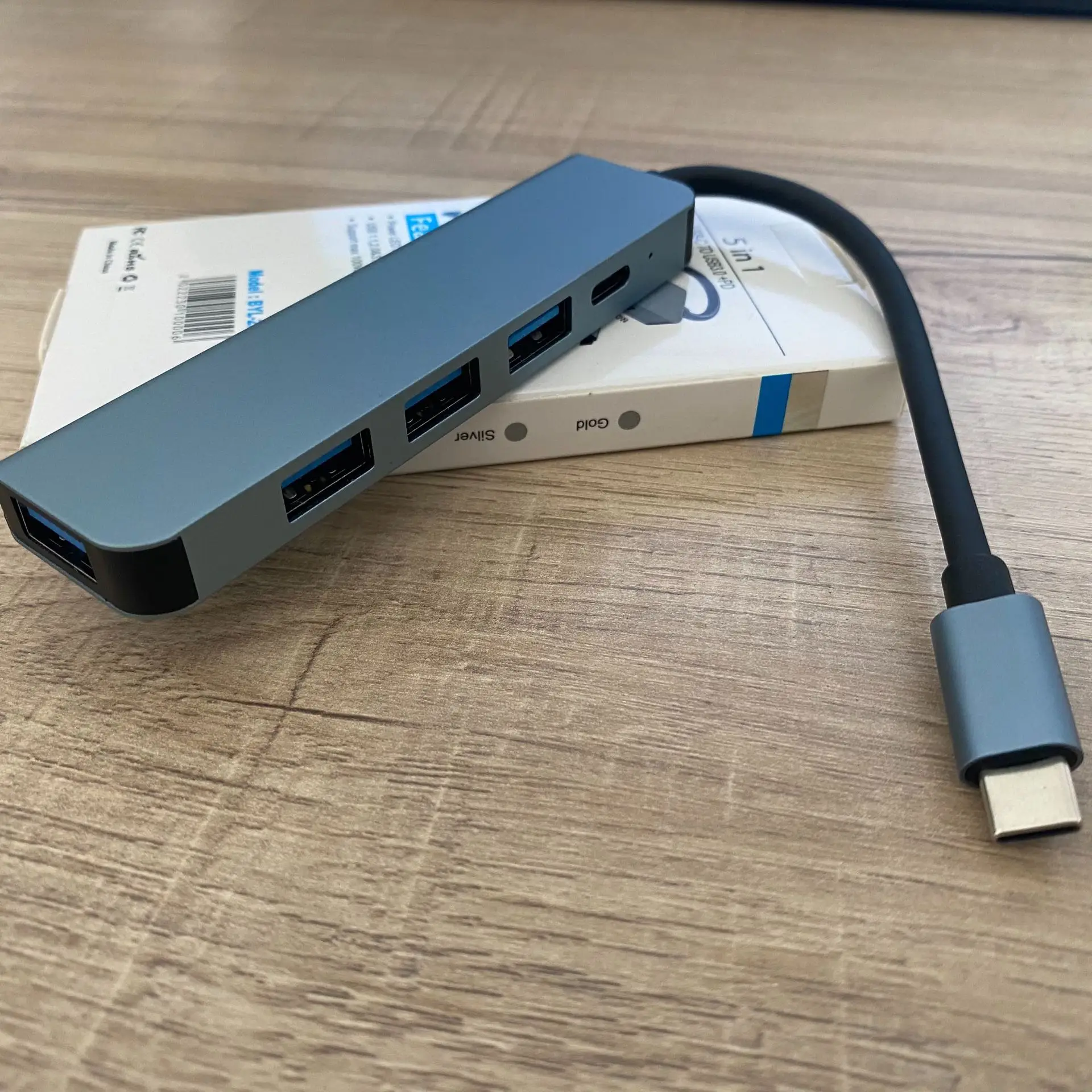 Cross-border USB 5.0 Hub PD100w Fast Charging — feature 9