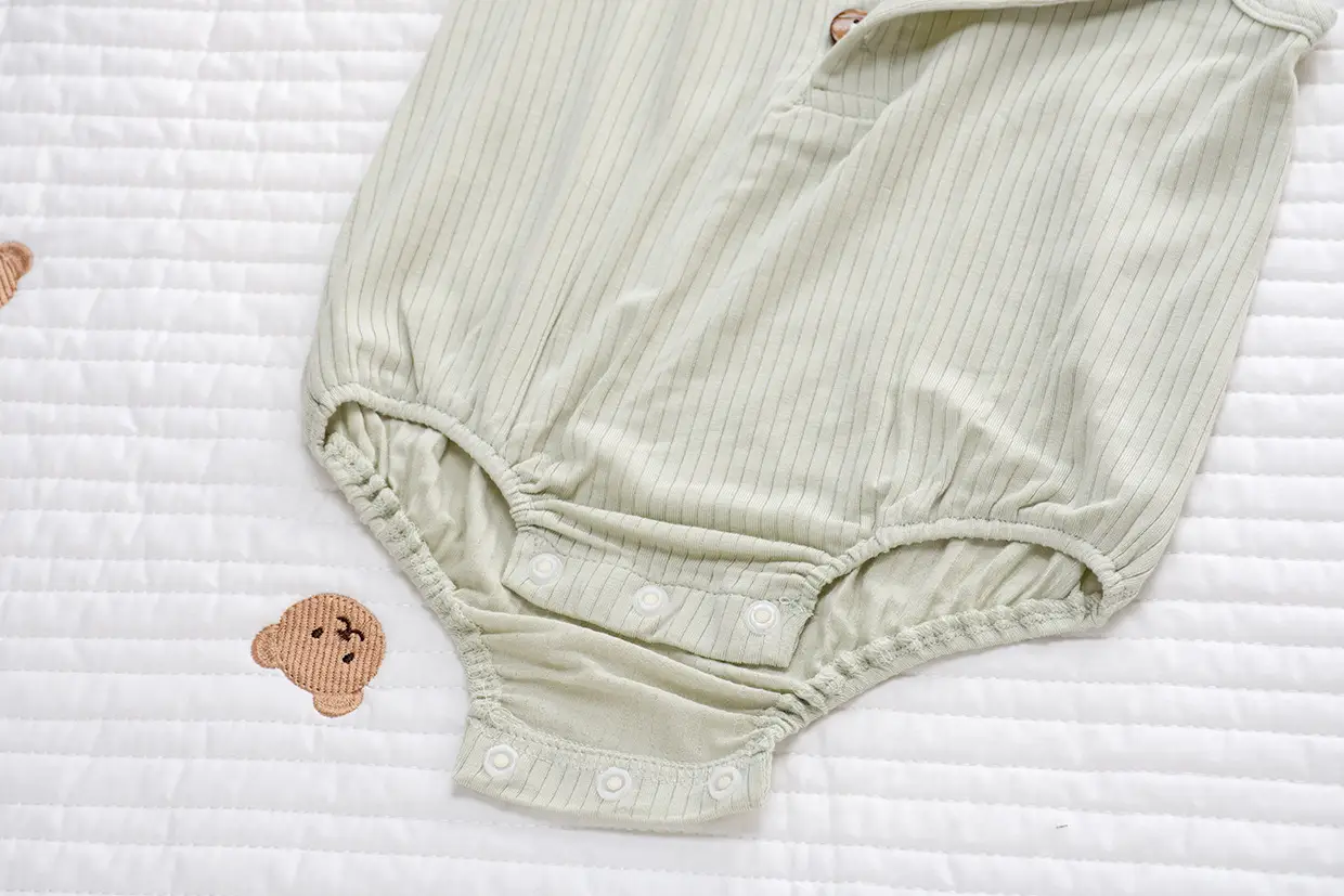 Ultra-Thin Modal Baby Hoodie with Stripes — feature 31