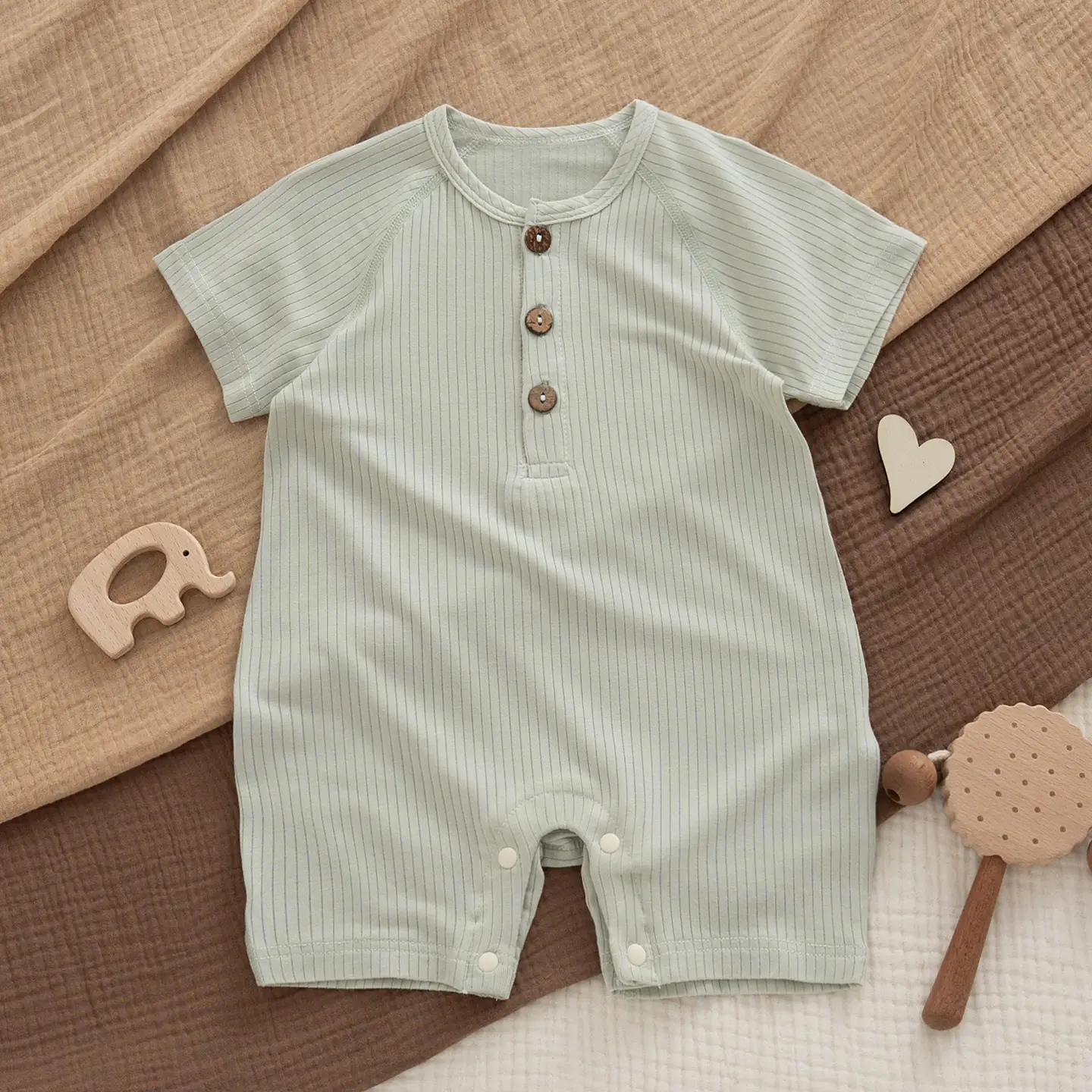 Modal short sleeve shorts matcha green 1 piece