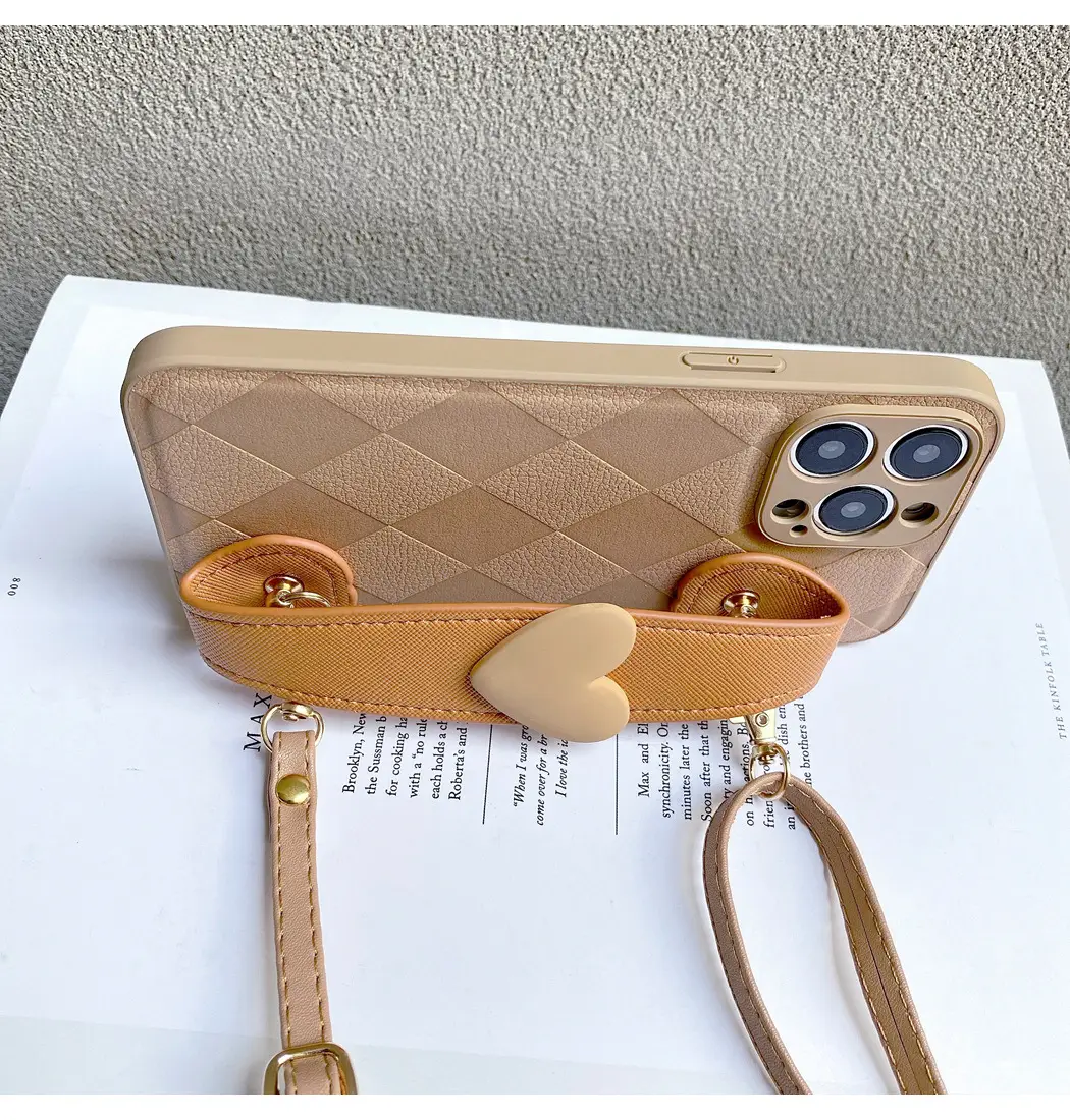 Quilted Heart Mobile Phone Case with Strap — feature 10