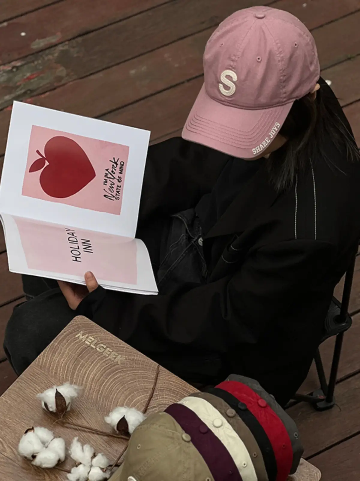 Pink Korean Style Women Cap with Embroidered Logo — feature 1
