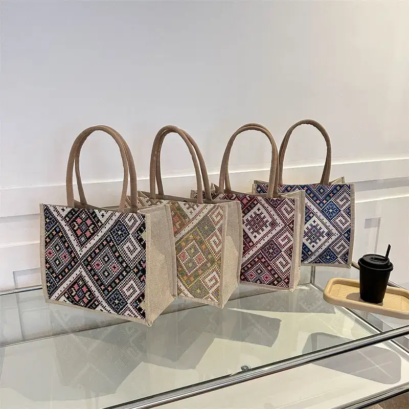 Large Capacity Ethnic Handbag for Women - Image 8