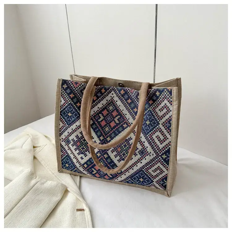 Large Capacity Ethnic Handbag for Women — feature 16