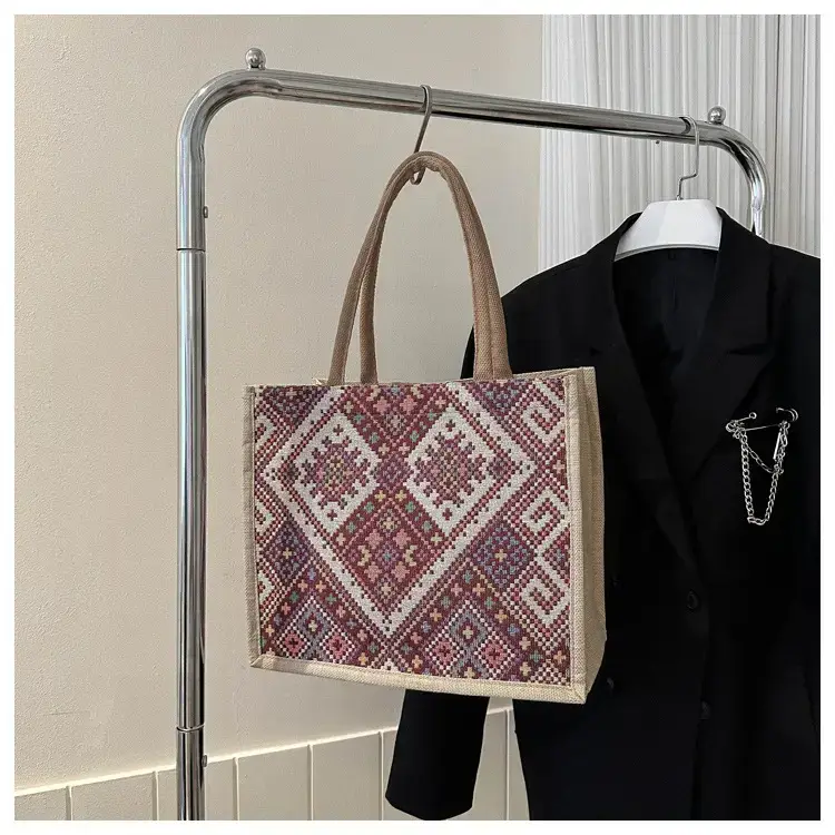 Large Capacity Ethnic Handbag for Women — feature 20