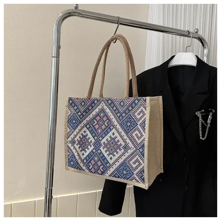 Large Capacity Ethnic Handbag for Women — feature 21