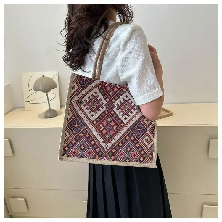 Large Capacity Ethnic Handbag for Women — feature 23