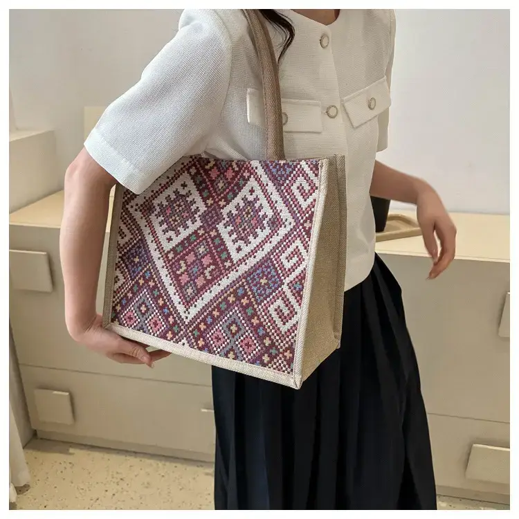 Large Capacity Ethnic Handbag for Women — feature 24