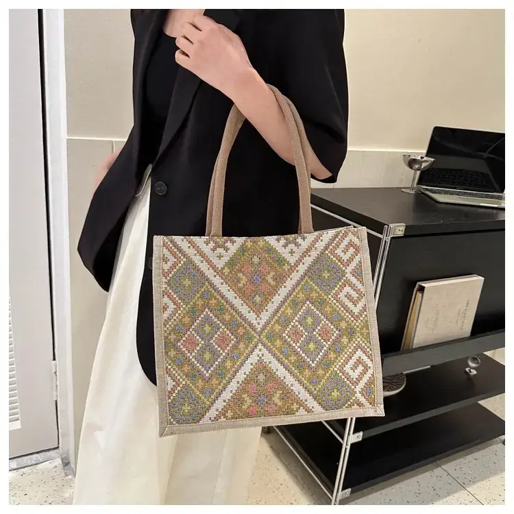 Large Capacity Ethnic Handbag for Women — feature 25