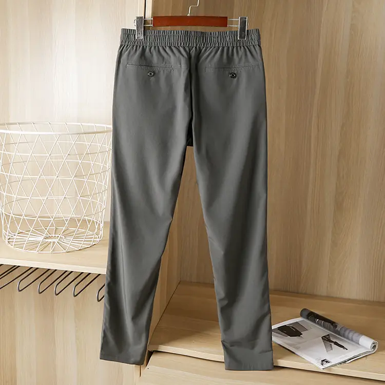 Men's Black Stretchable Zip Pockets Pants — feature 11