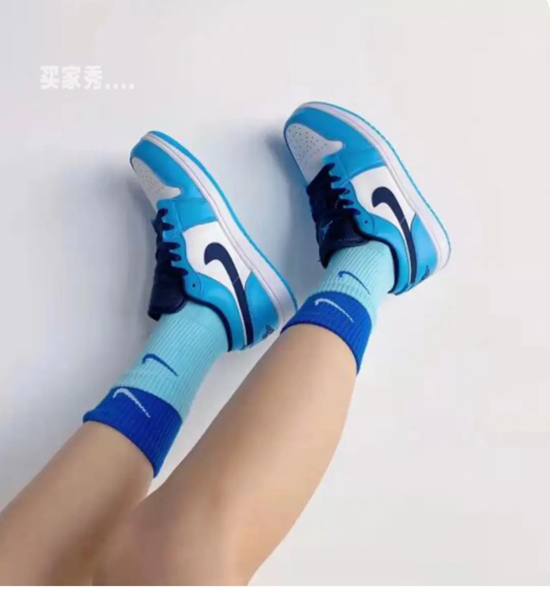 Socks for Women, Double Ruffled Mouth Colorful Matching Mid-Tube Fake Two-Piece Men's Sports Basketball Socks for Couples Ins Trendy Colorfulful Socks — feature 2