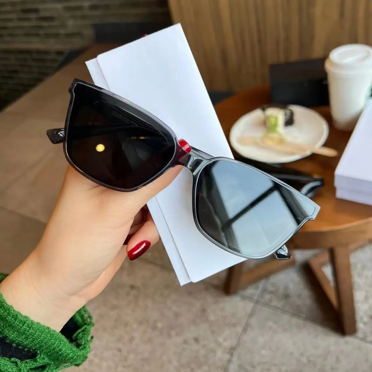 2024 New Style Anti-Ultraviolet Sunglasses Black - Image 10