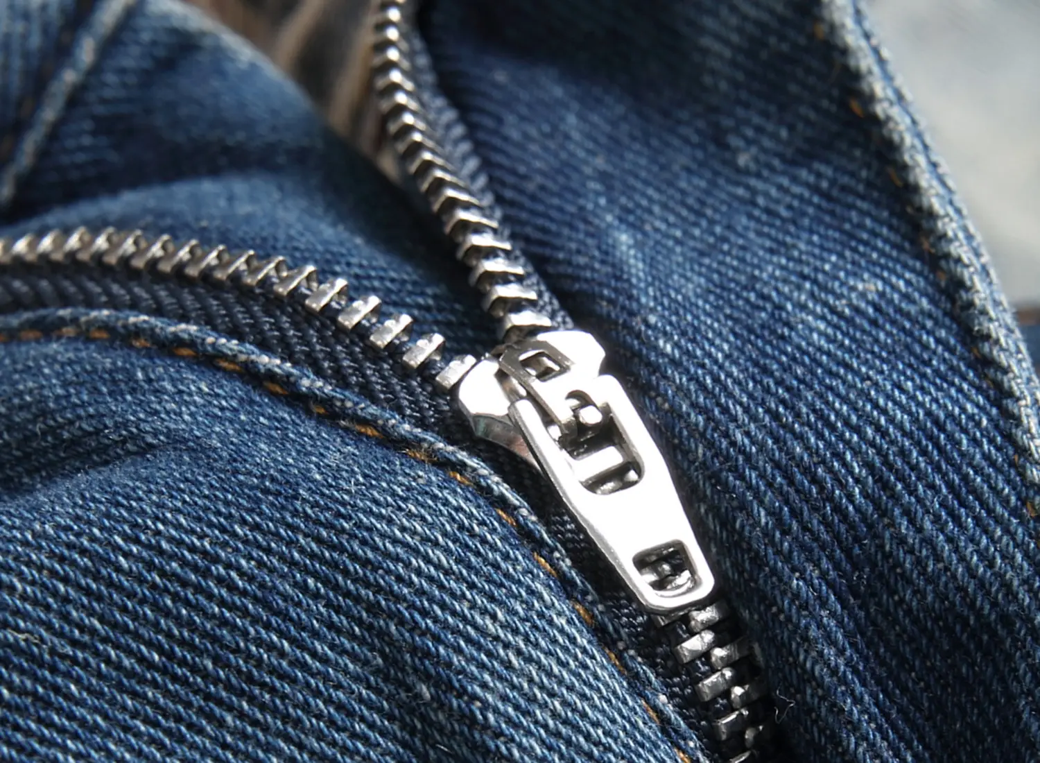 Ripped Denim Shorts for Men 2023 Summer — feature 21