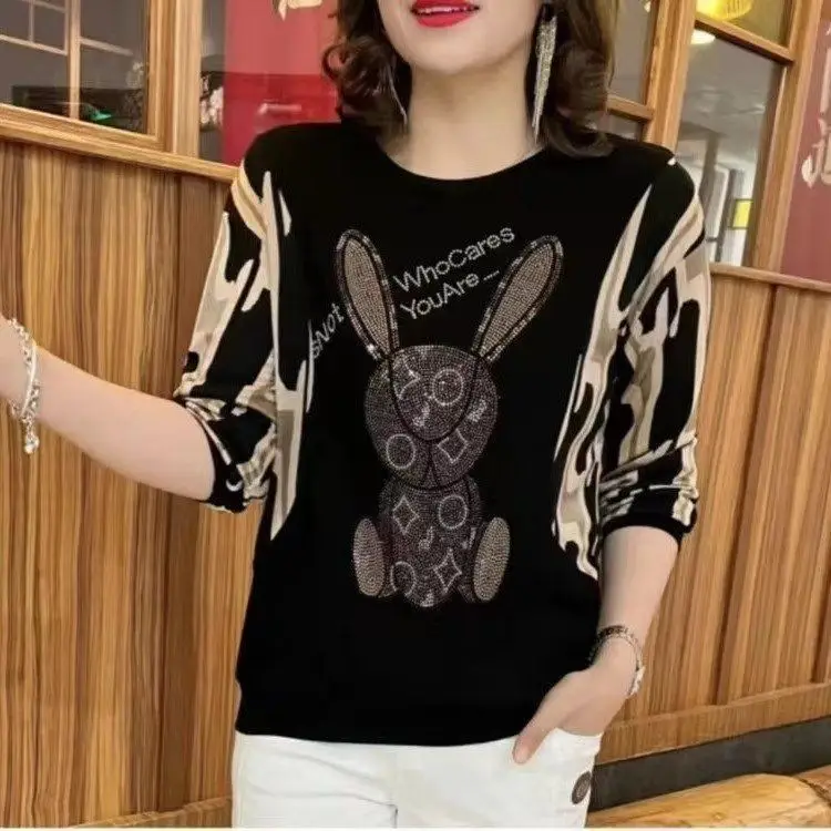 Women Rhinestone Feather T-Shirt Black Short Sleeve - Image 4