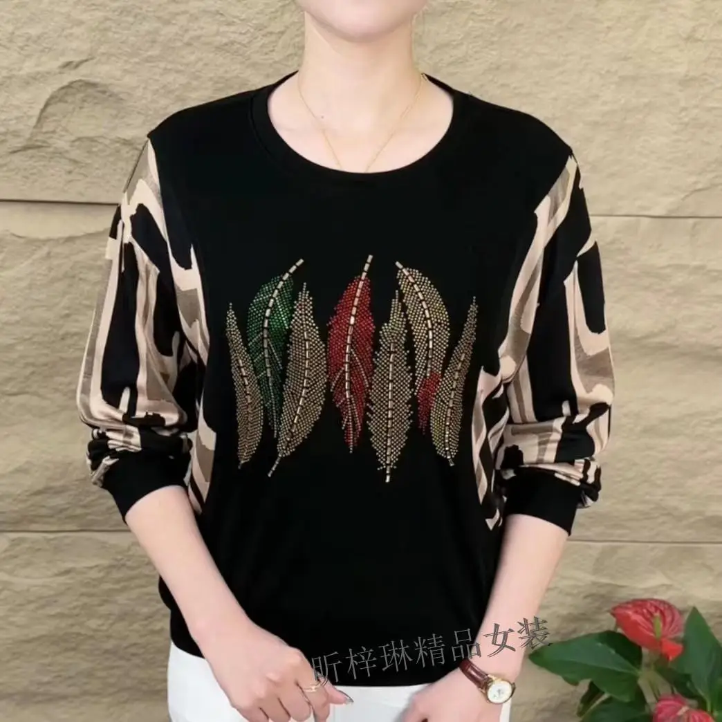 Women Rhinestone Feather T-Shirt Black Short Sleeve - Image 3