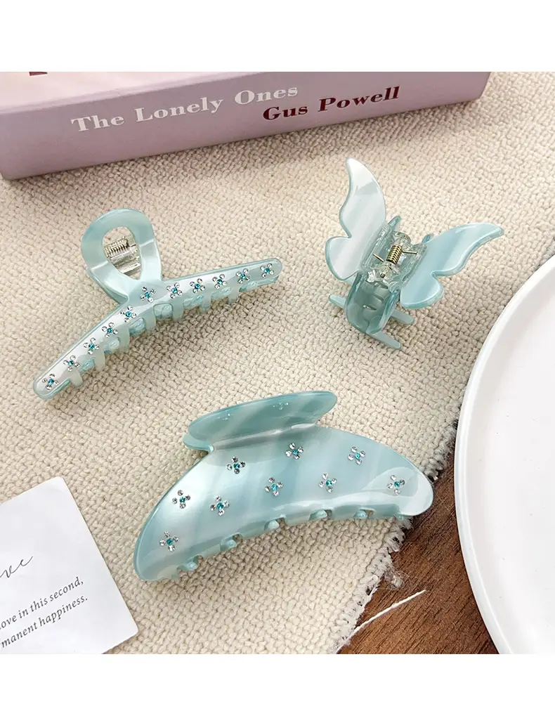 Women's Acrylic Shark Clip with Diamond Embellishment — feature 9