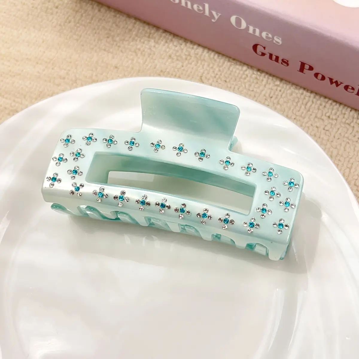 Women's Acrylic Shark Clip with Diamond Embellishment - Image 2
