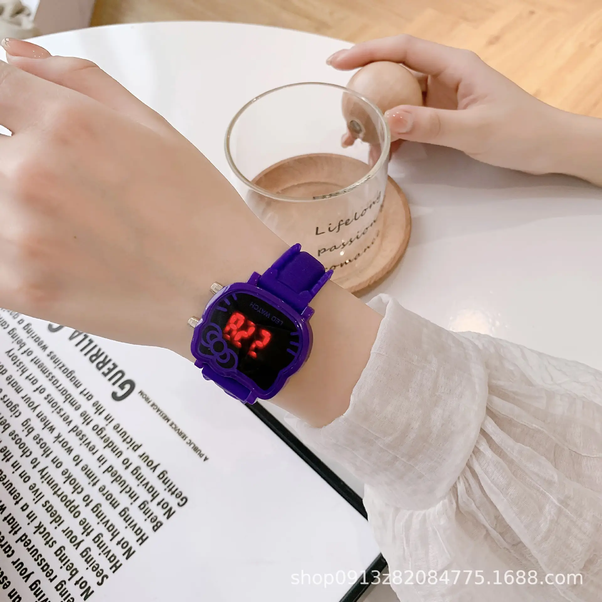Kids LED Electronic Watch Black Silicone Female Students - Image 9