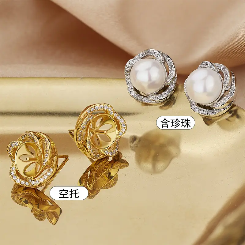 Pearl Earrings with Zircon Set Gold Plated - Image 4