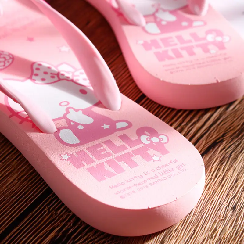Hello Kitty Pink Flip Flops Women Summer Beach Wear