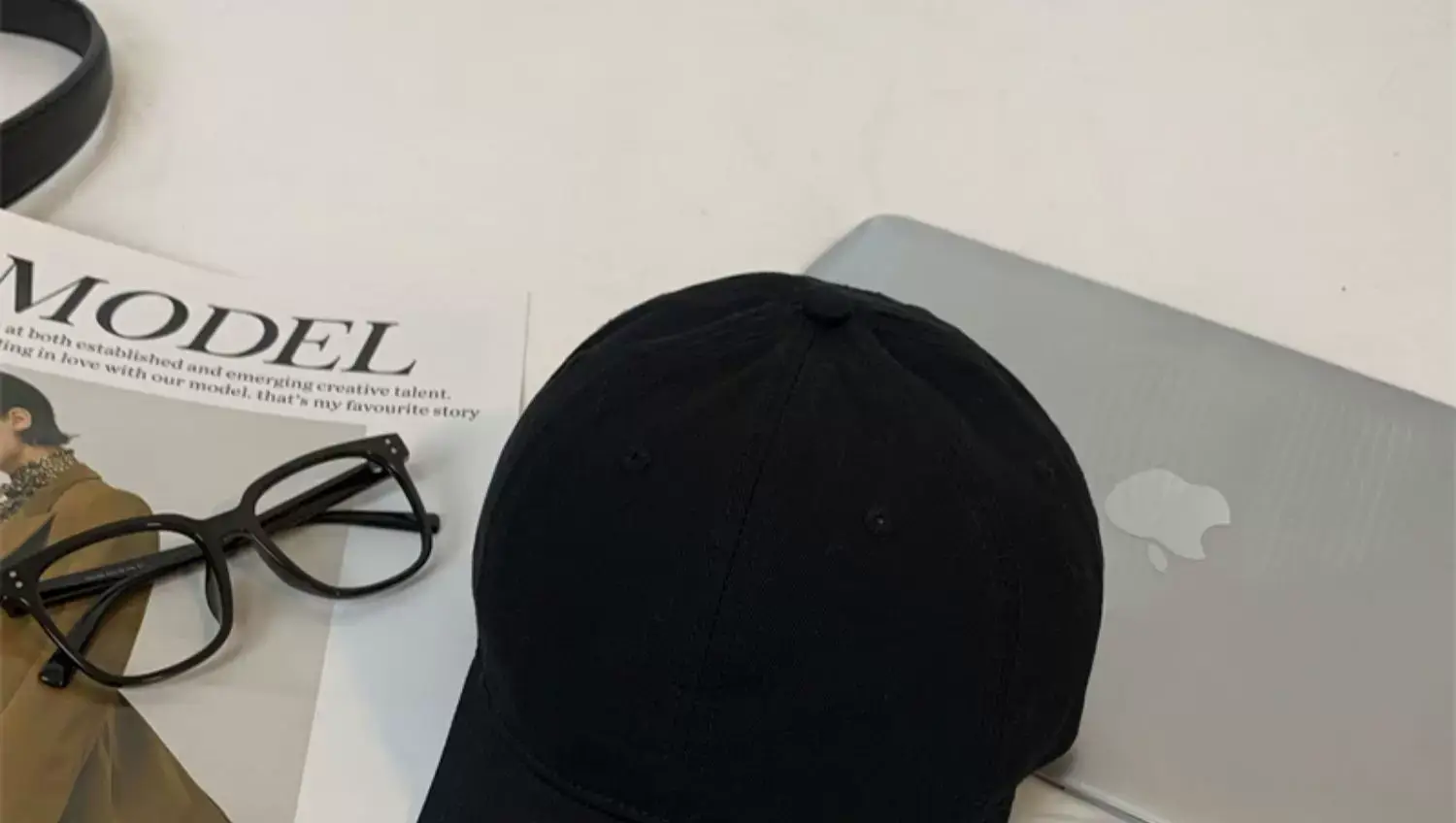 Black Big Head Baseball Cap for Men Women Summer Wear — feature 13