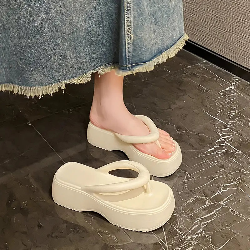 Thick-Soled Flip-Flops for Women, Summer European and American Style, Trendy Flat Soft-Soled Eva Thong Sandals, European and American Style