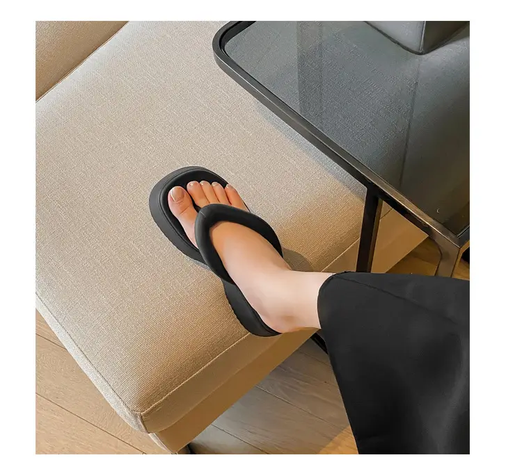 Thick-Soled Flip-Flops for Women, Summer European and American Style, Trendy Flat Soft-Soled Eva Thong Sandals, European and American Style — feature 18