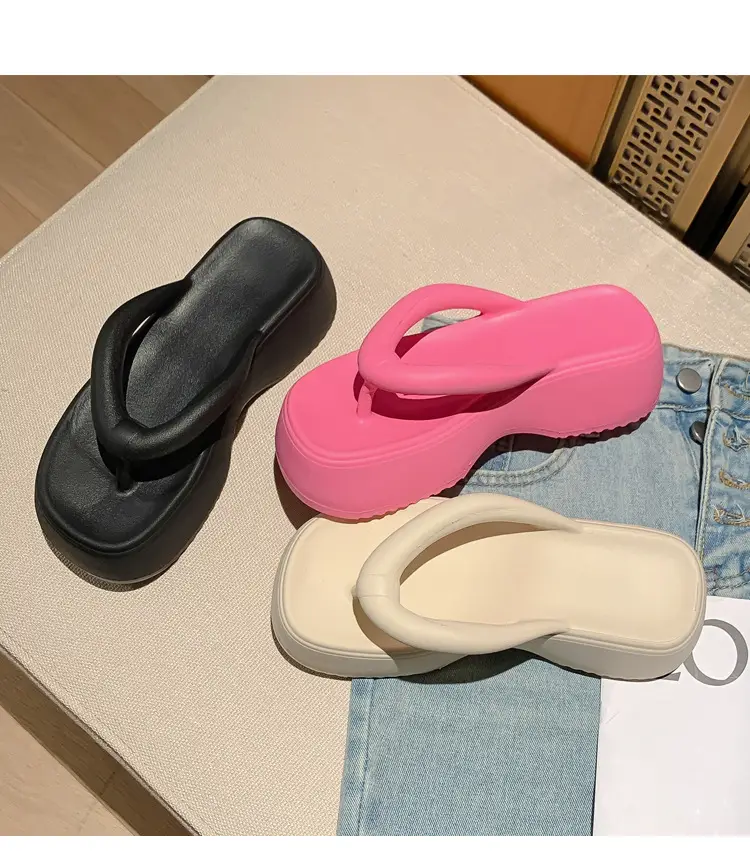 Thick-Soled Flip-Flops for Women, Summer European and American Style, Trendy Flat Soft-Soled Eva Thong Sandals, European and American Style — feature 3