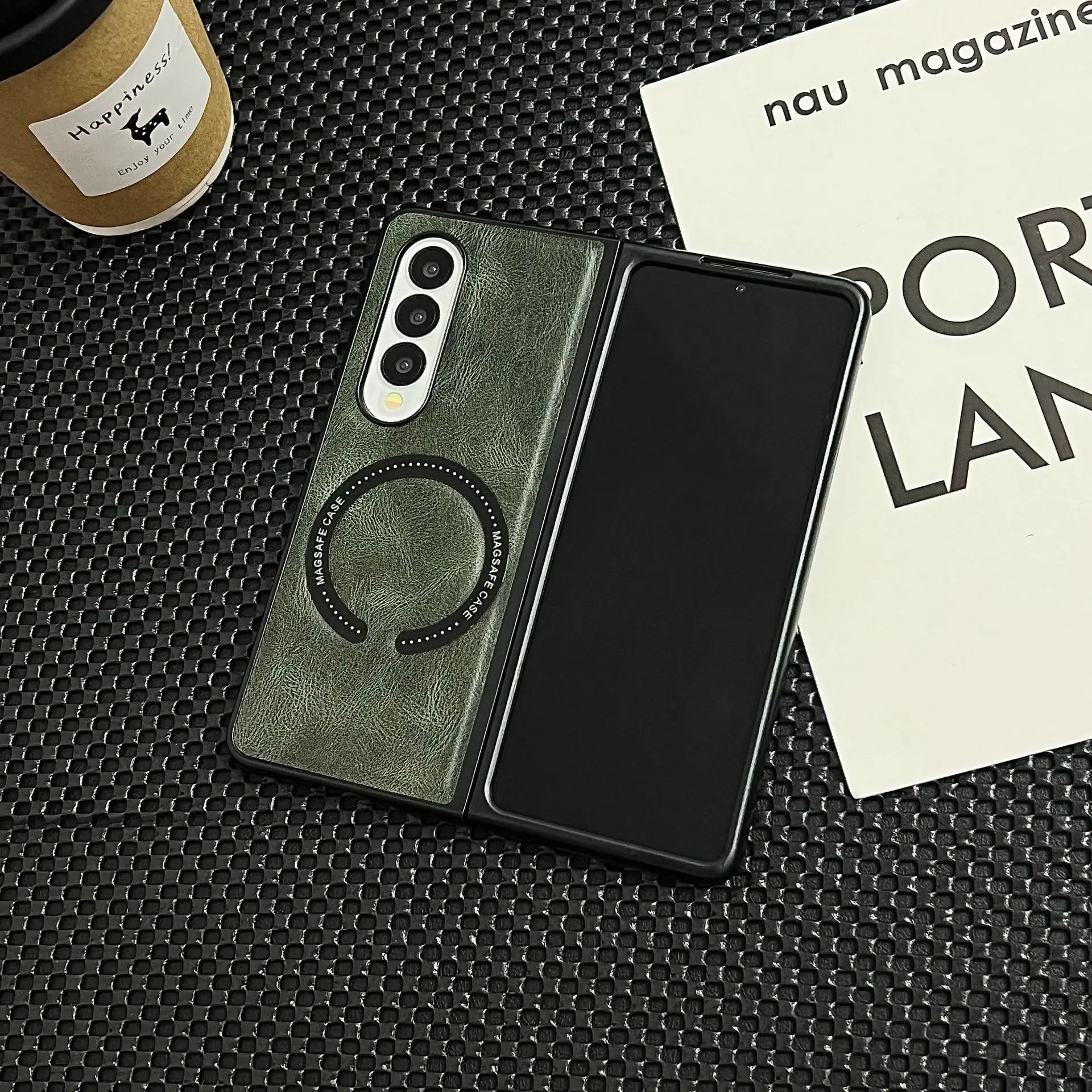 Samsung Fold5 Magnetic Leather Case Green Black — feature 5