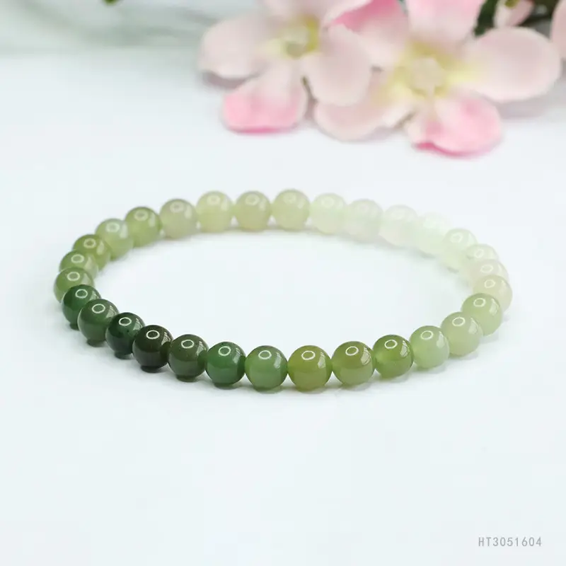 Guan Yu Jade Bracelet Clear Water Gradient Green - Image 4